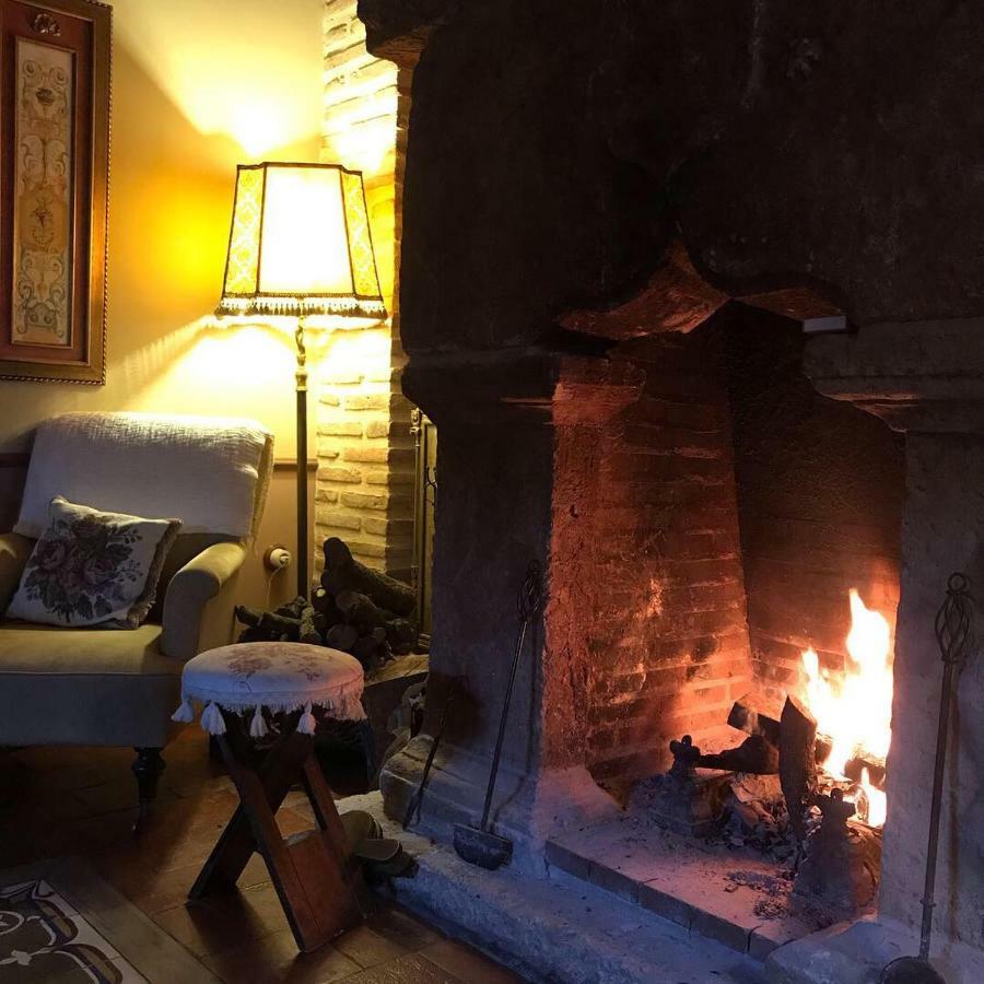Hotel El Corral De Perorrubio Zewnętrze zdjęcie
