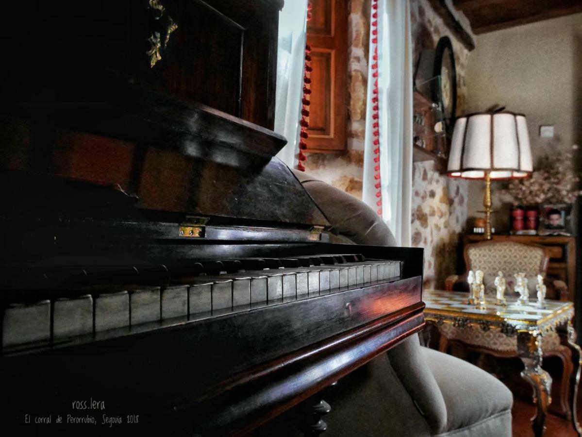 Hotel El Corral De Perorrubio Zewnętrze zdjęcie